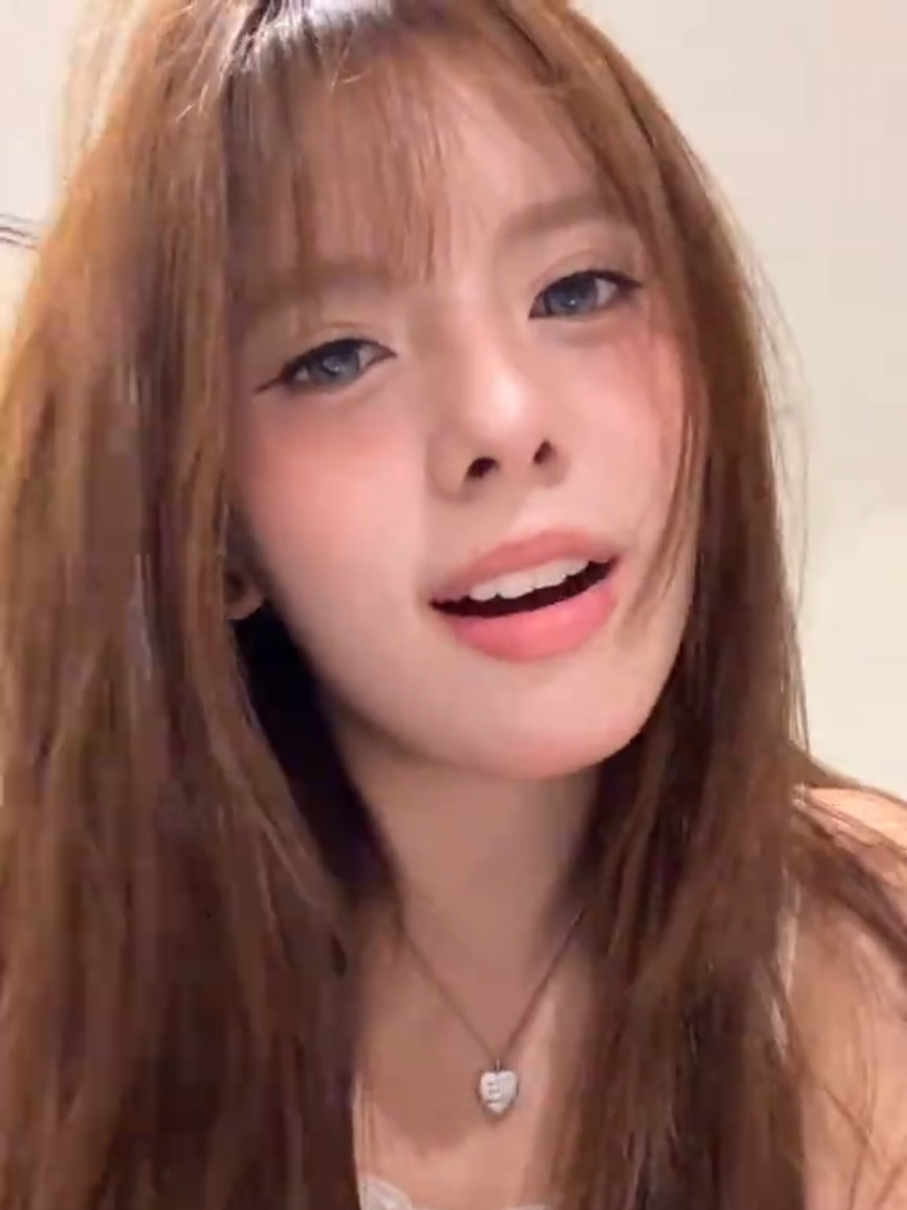 @T