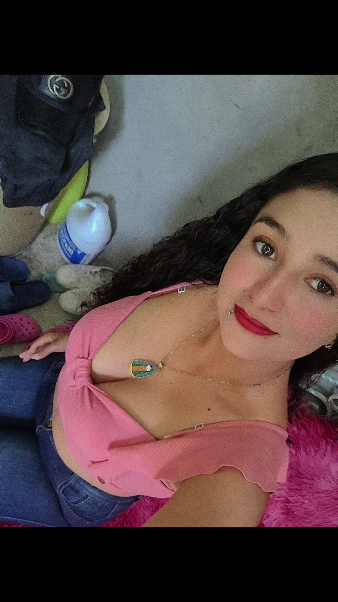 @María