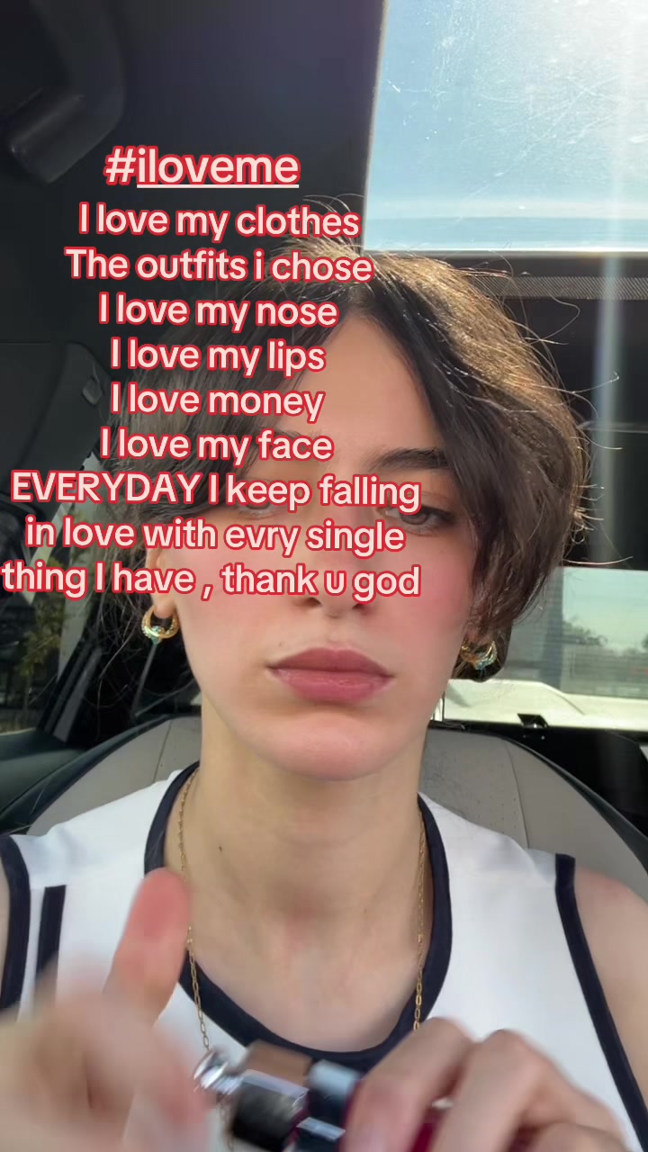 @Sara🪽