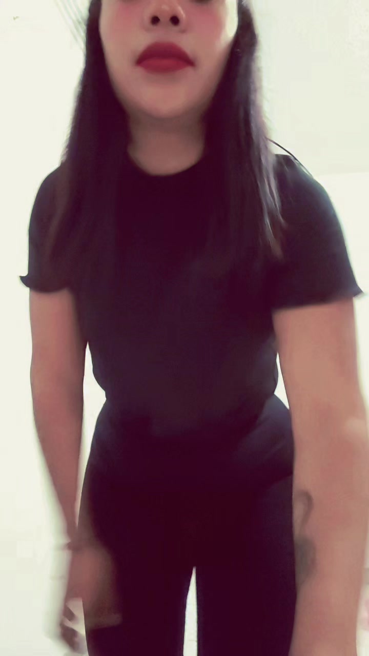 @🪐༻V̑̈𝔸𝑵𝑵𝞔༻👑