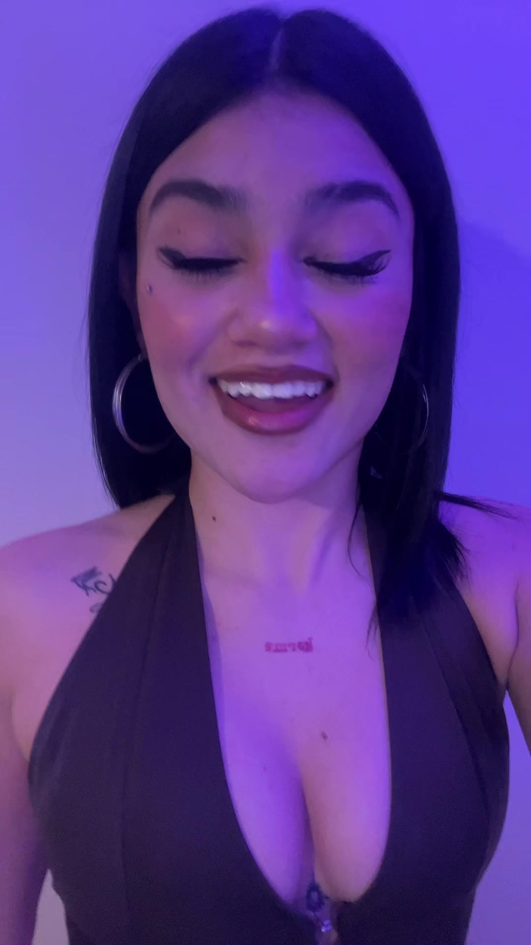 @Micaela