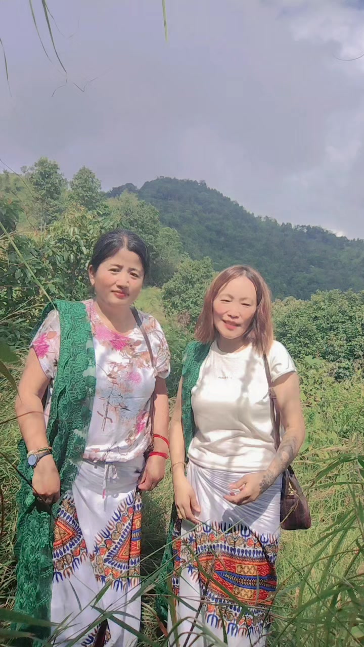 @Maya gurung