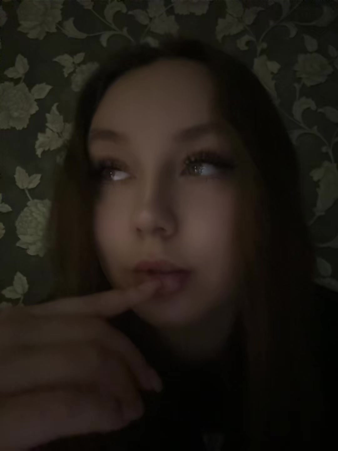 @__dshwqz__