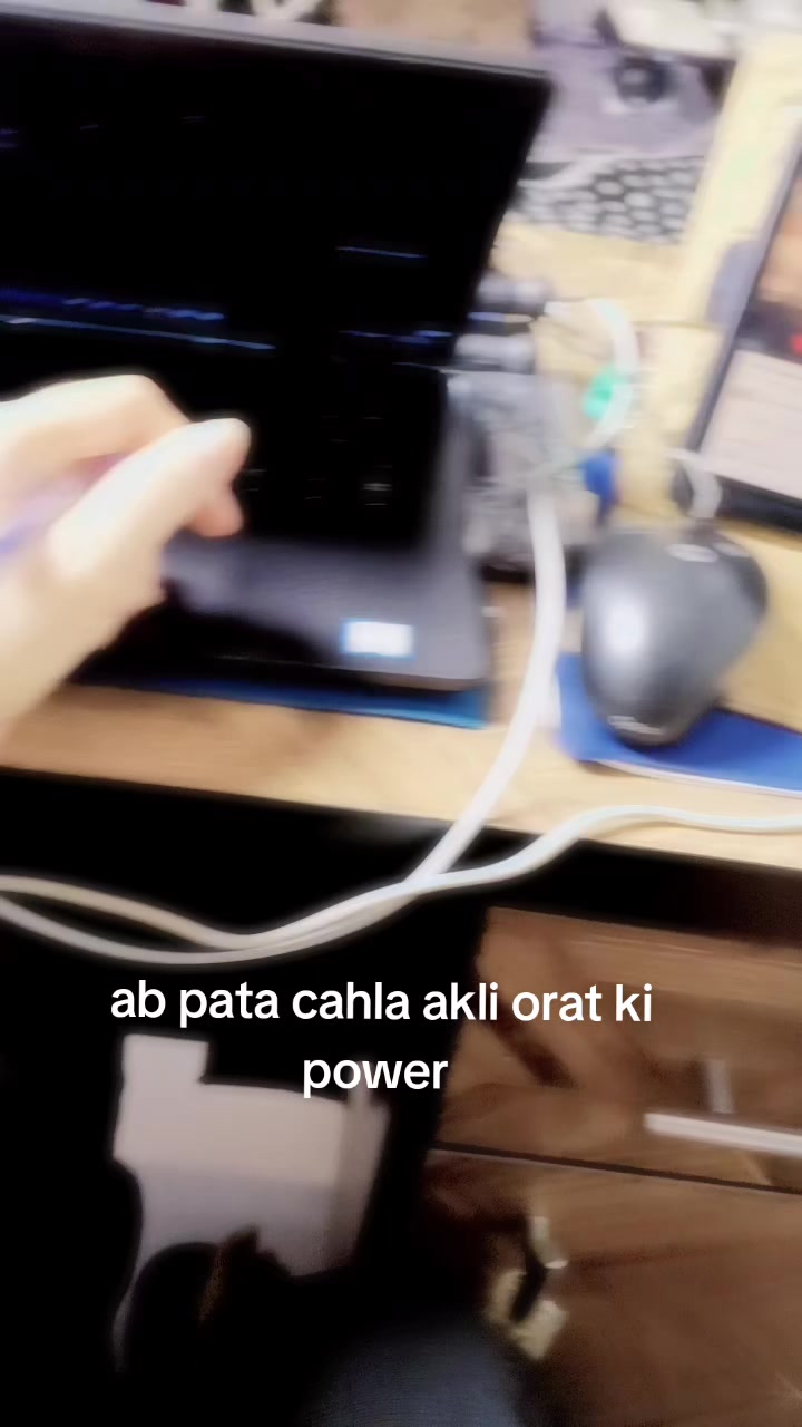 @Zara Pakistani 1