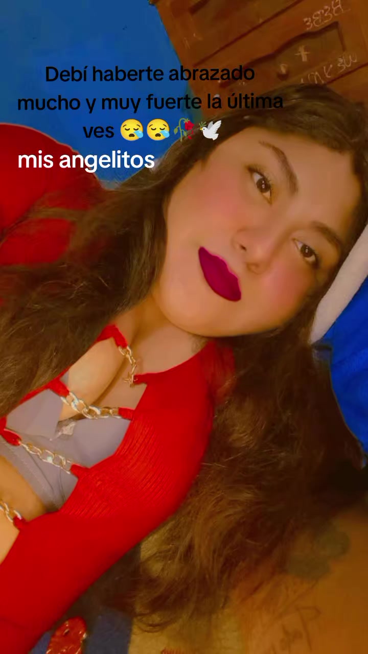 @👁️🗨️⃤⃟🪡Nayeli Acosta🪵🌻👻