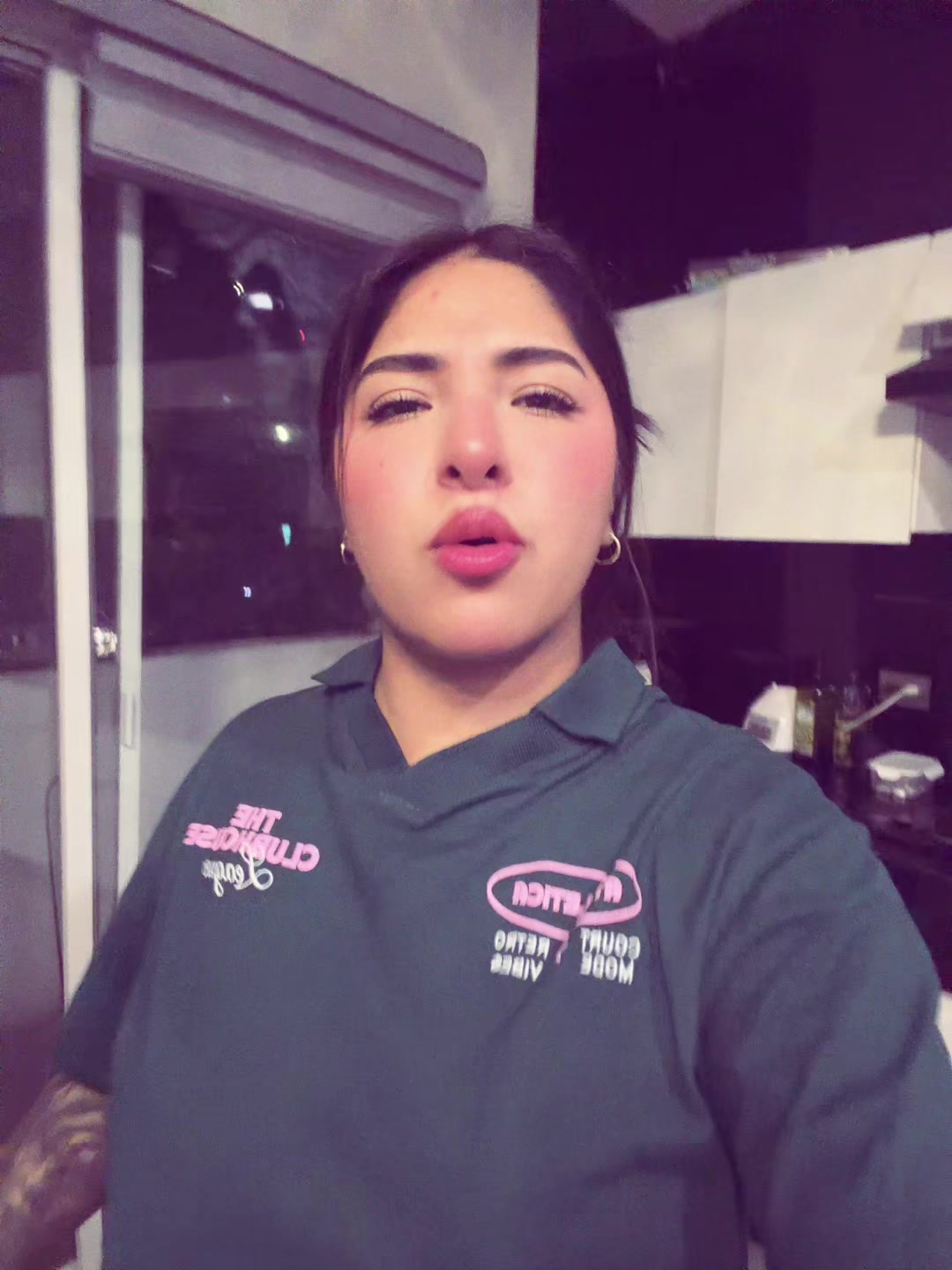 @Melany🌧️