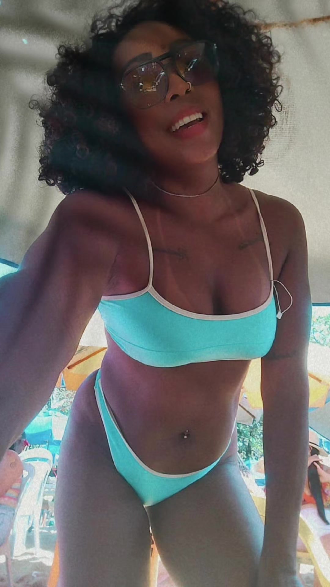 @vivi anjos
