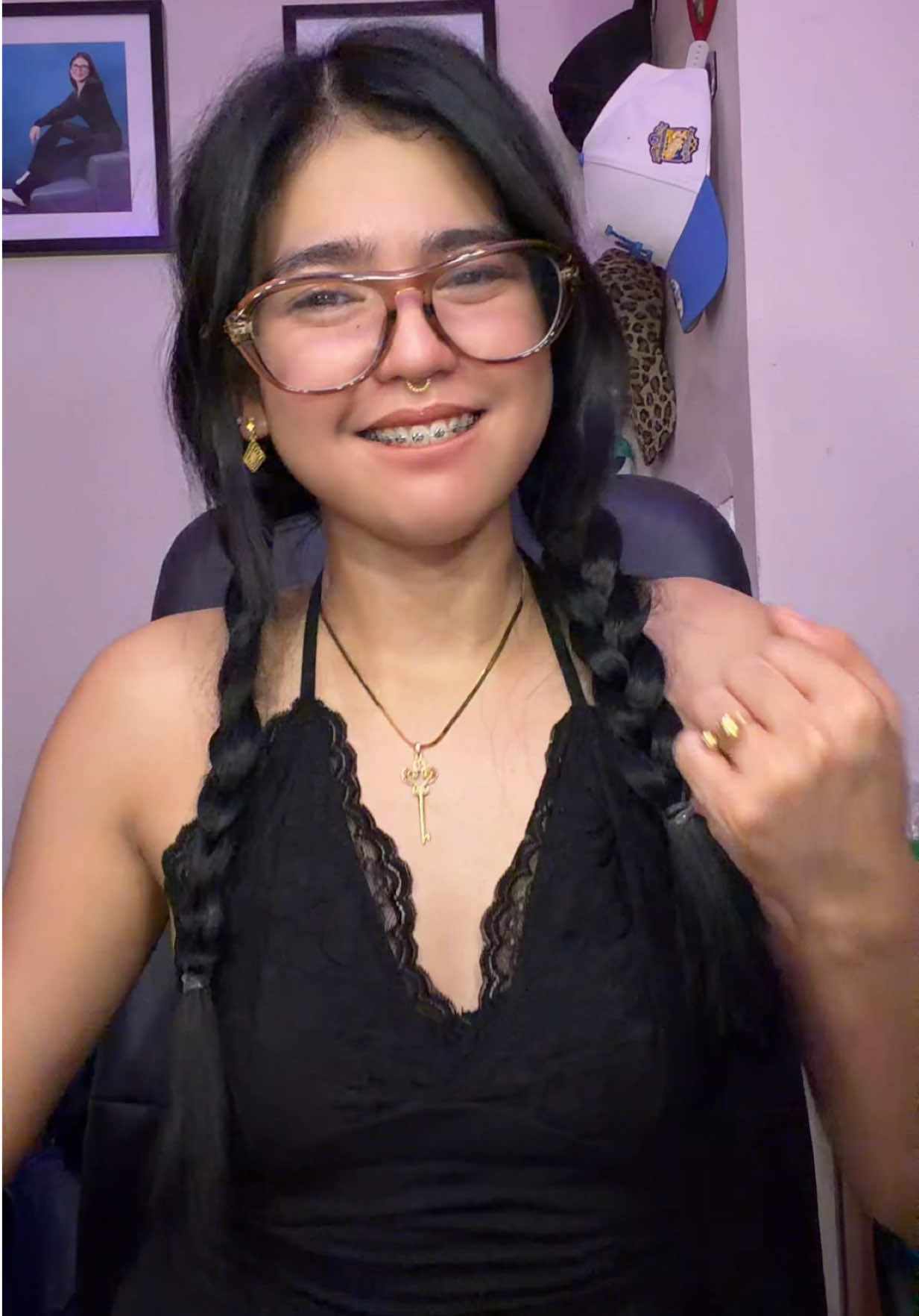 @️