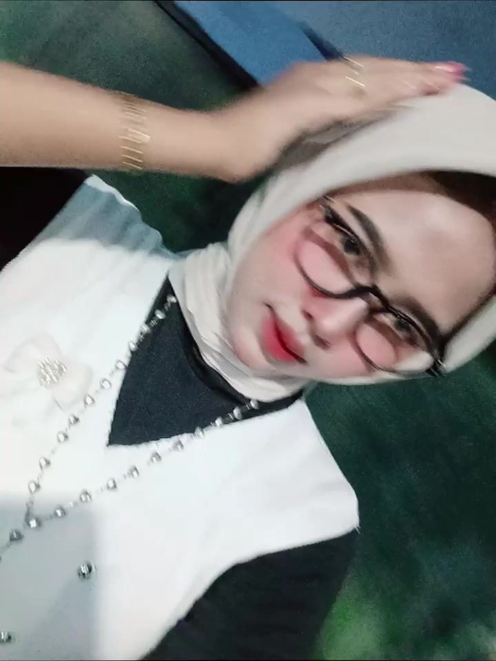 @_adik kecil 🦖🫦