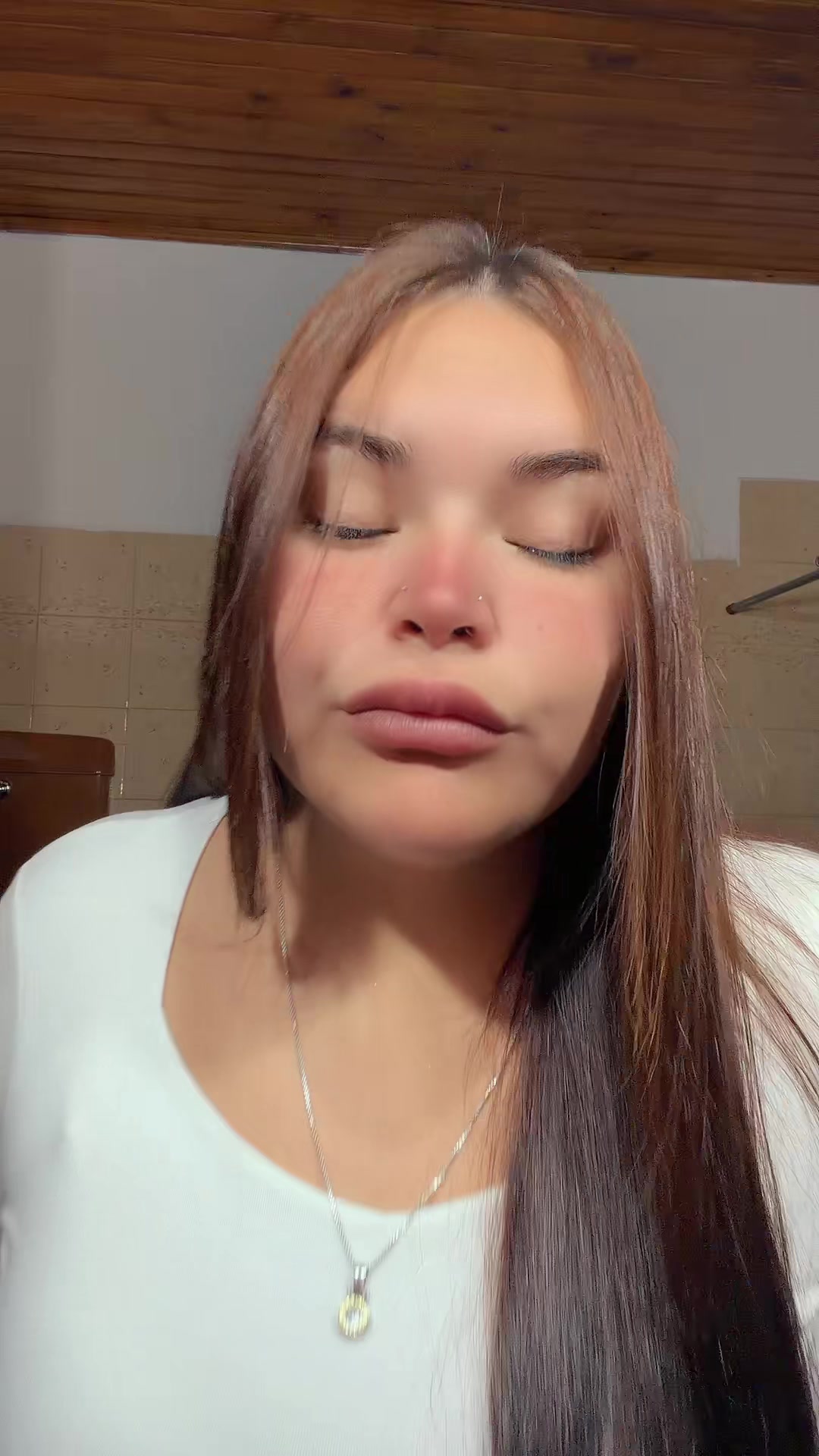 @Alonycami777