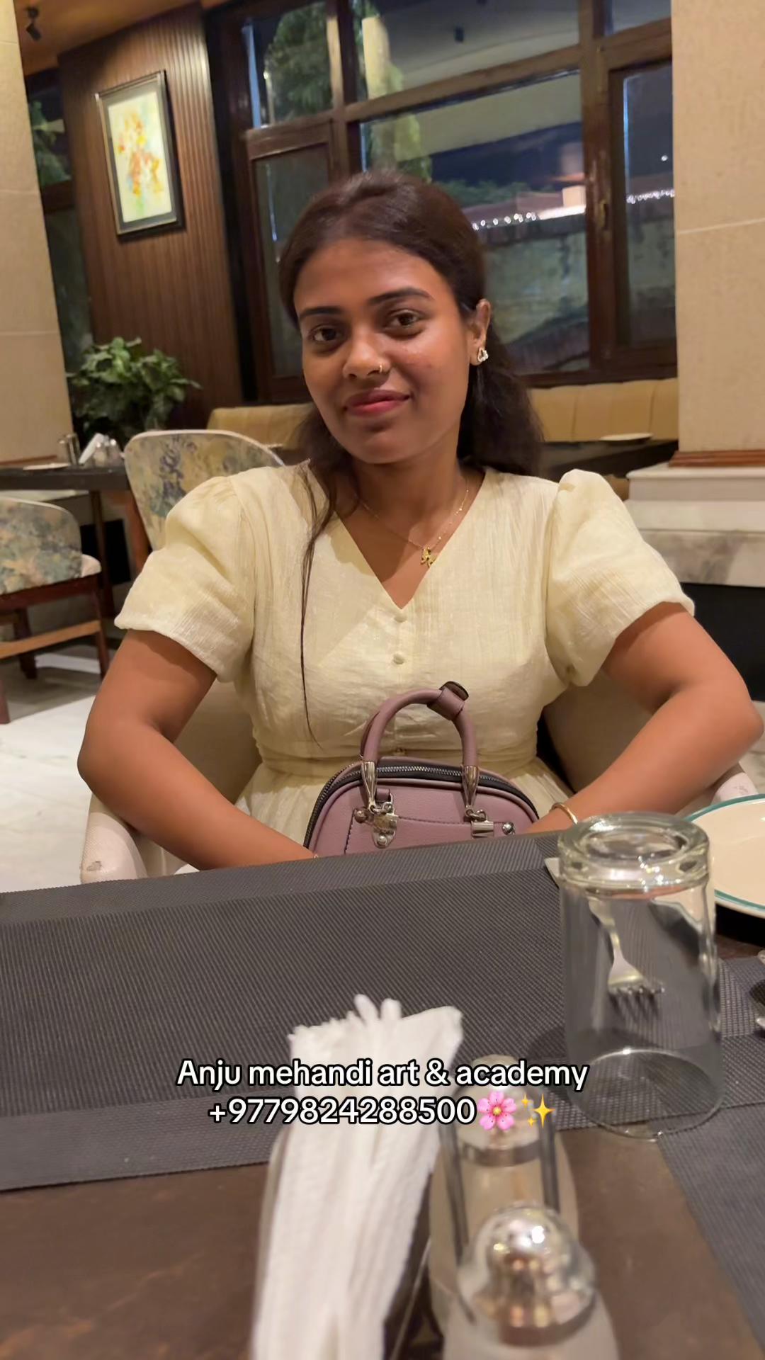 @ANJU MAHATO 🦋🕊️
