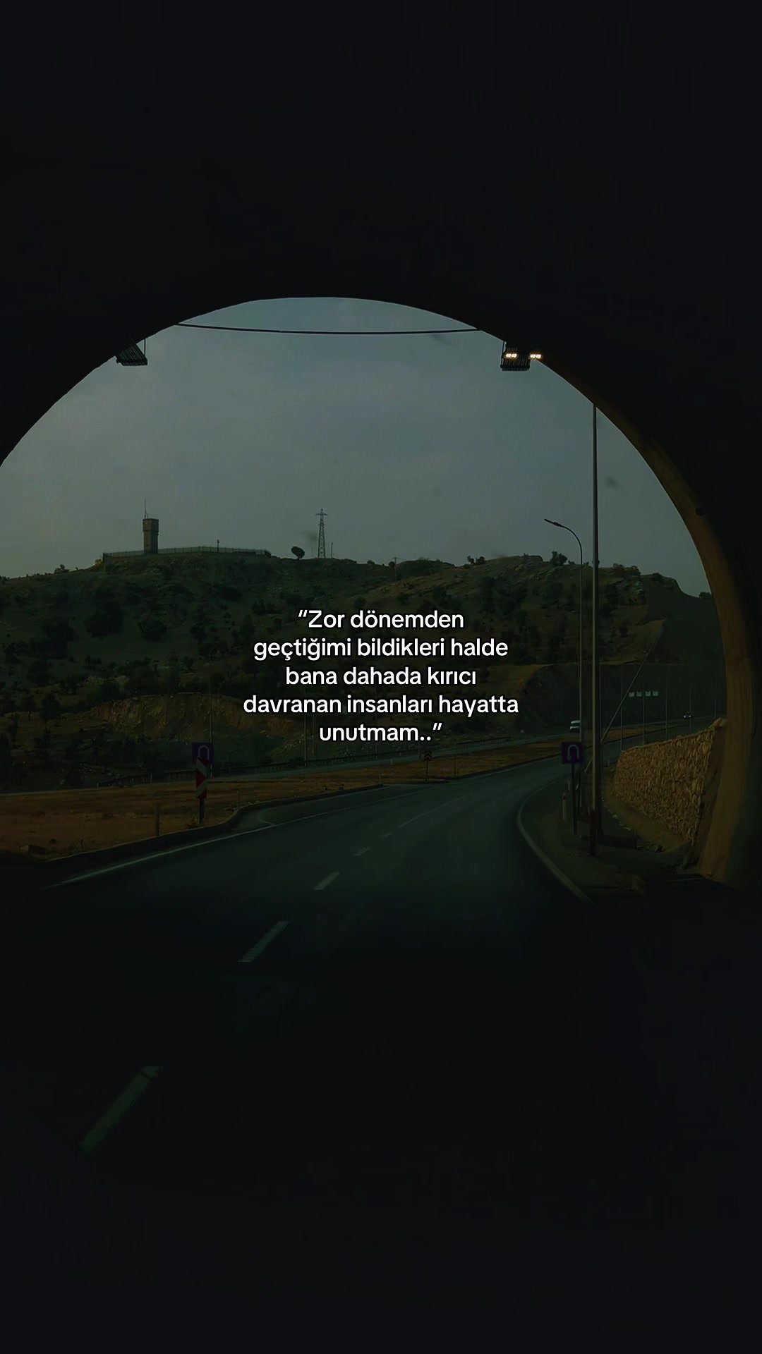 @ℰ