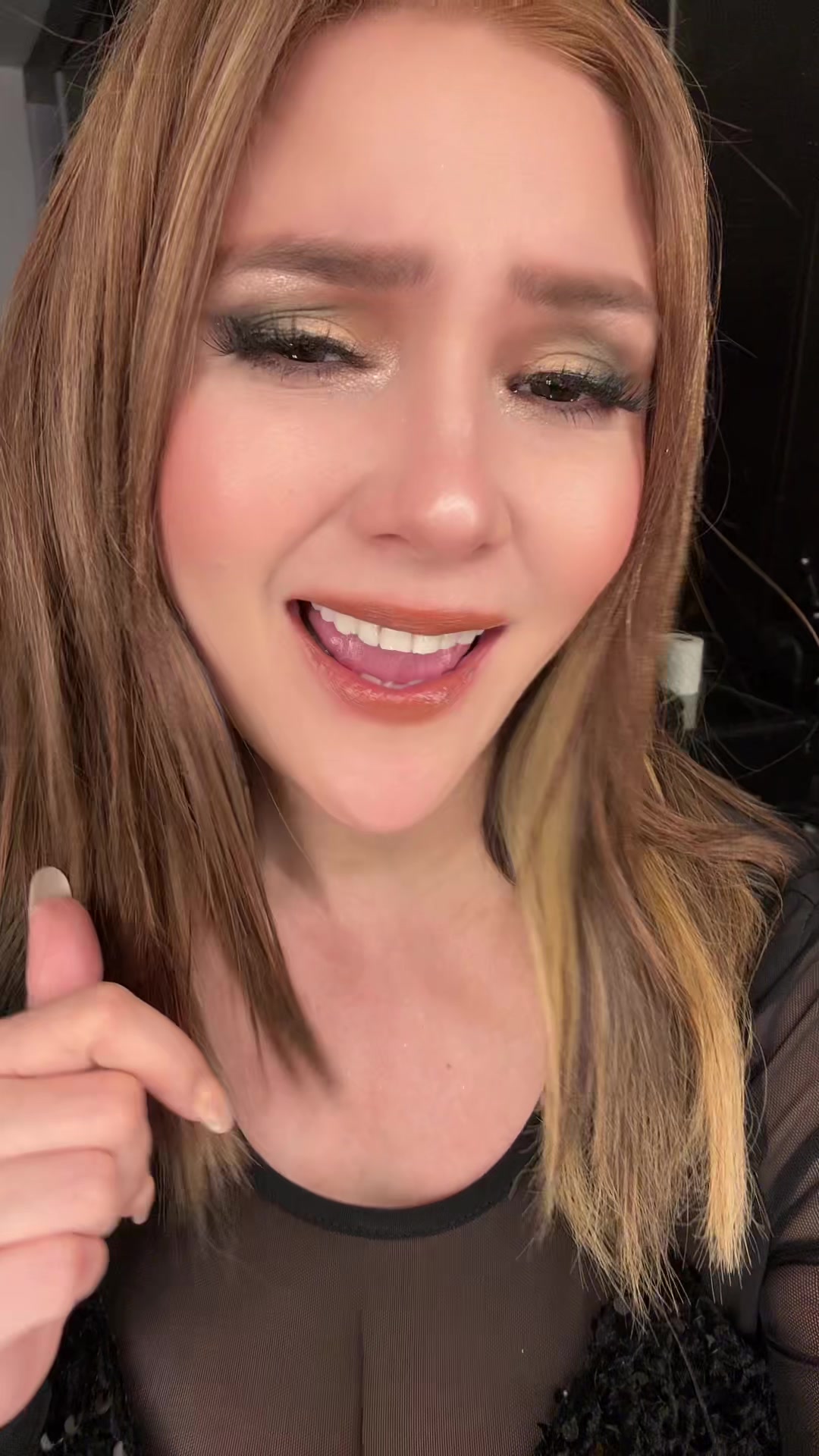 @msvinamorales