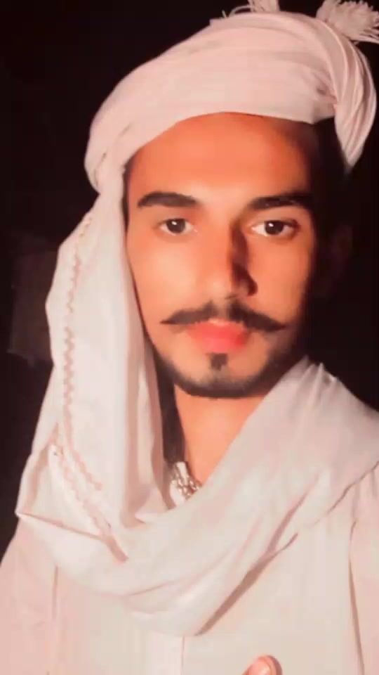 @Zaini ladla🪑🪑
