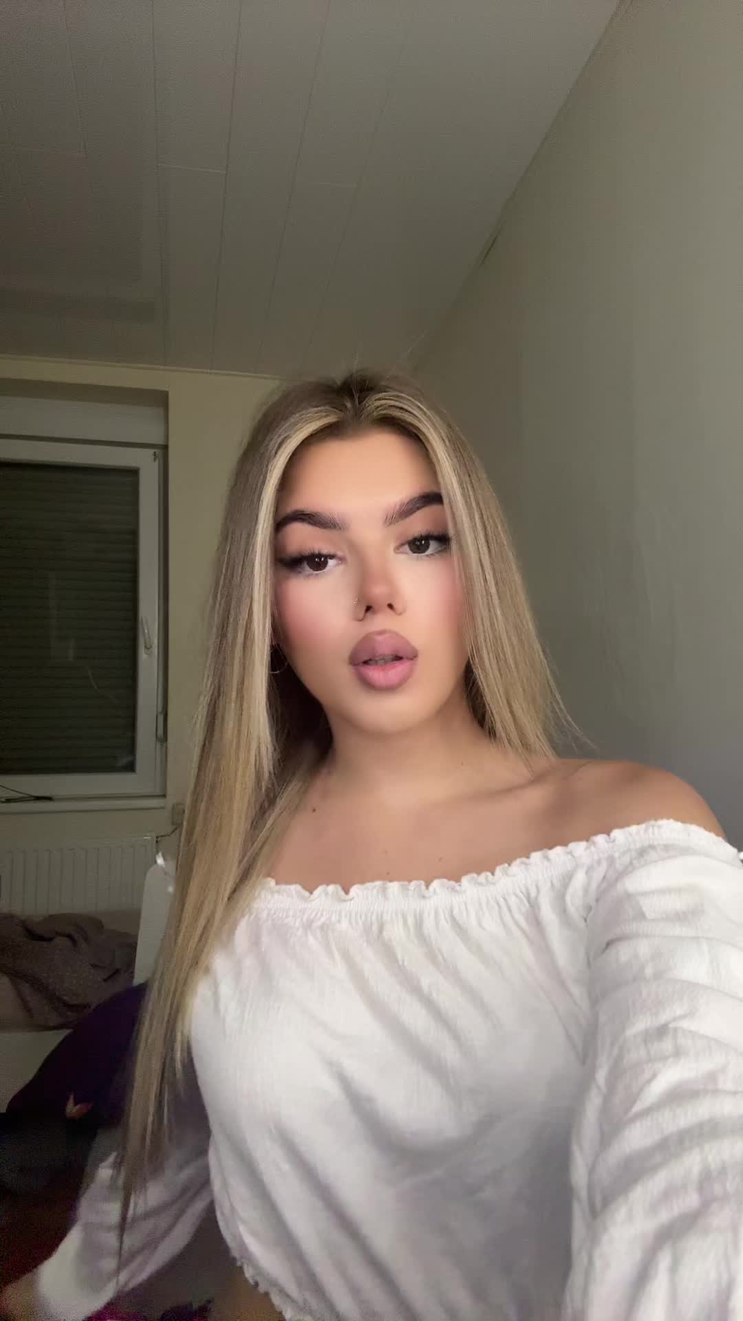 @𝓢𝓽𝓲𝓷𝓪🇦🇱