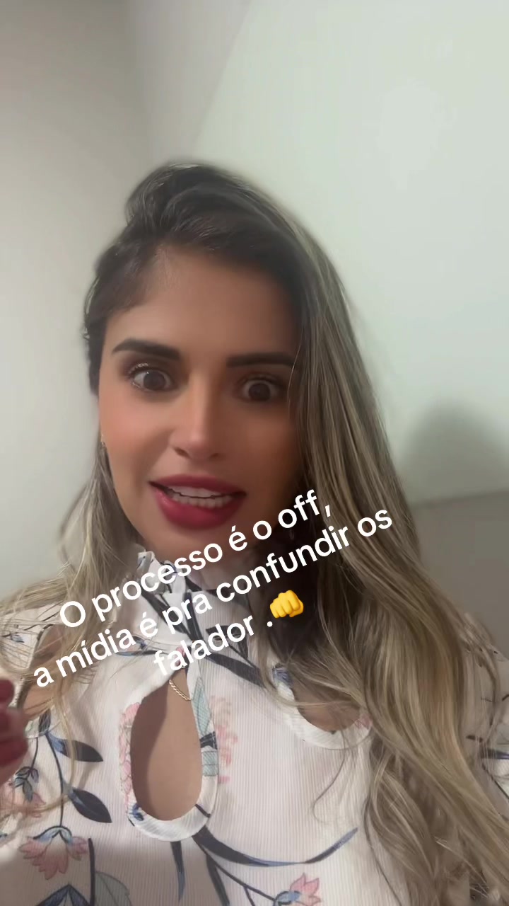 @Mábila Caroline