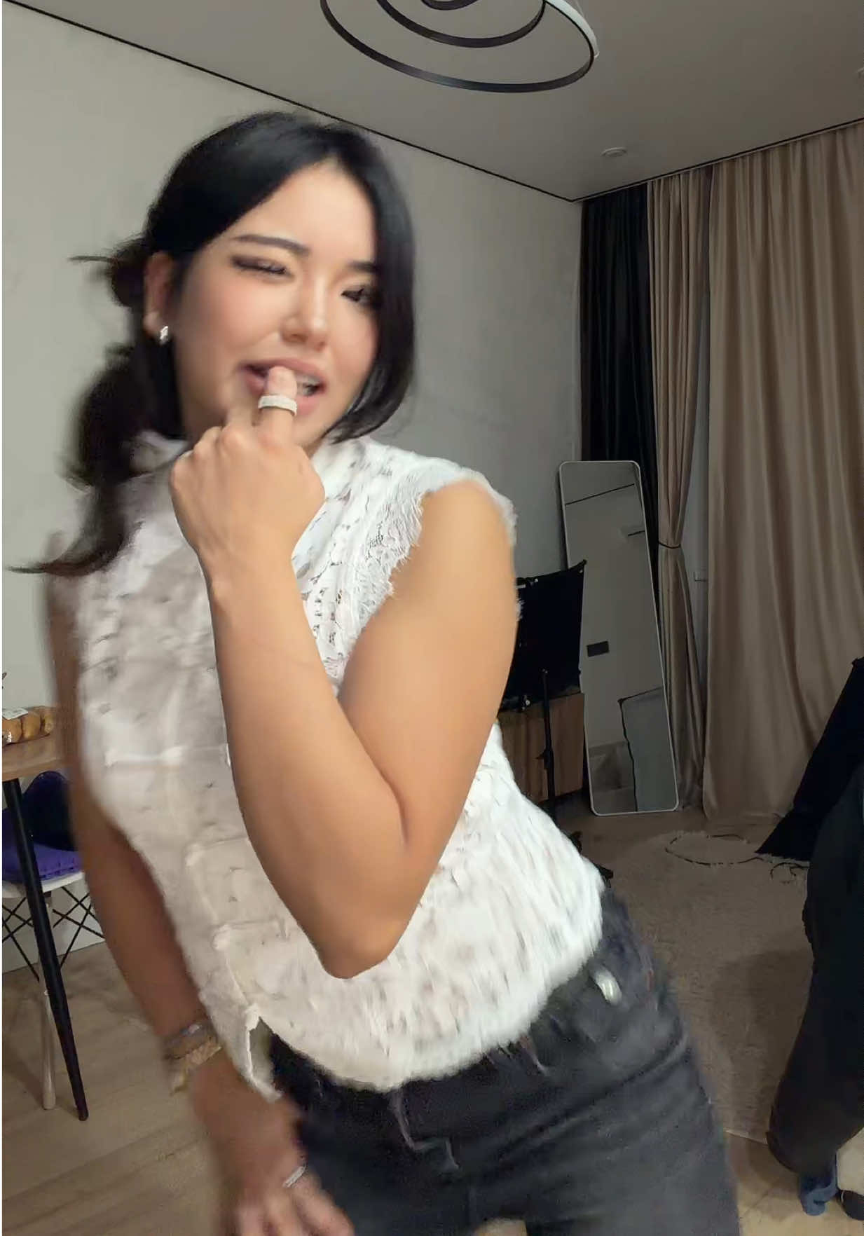 @Zeyn