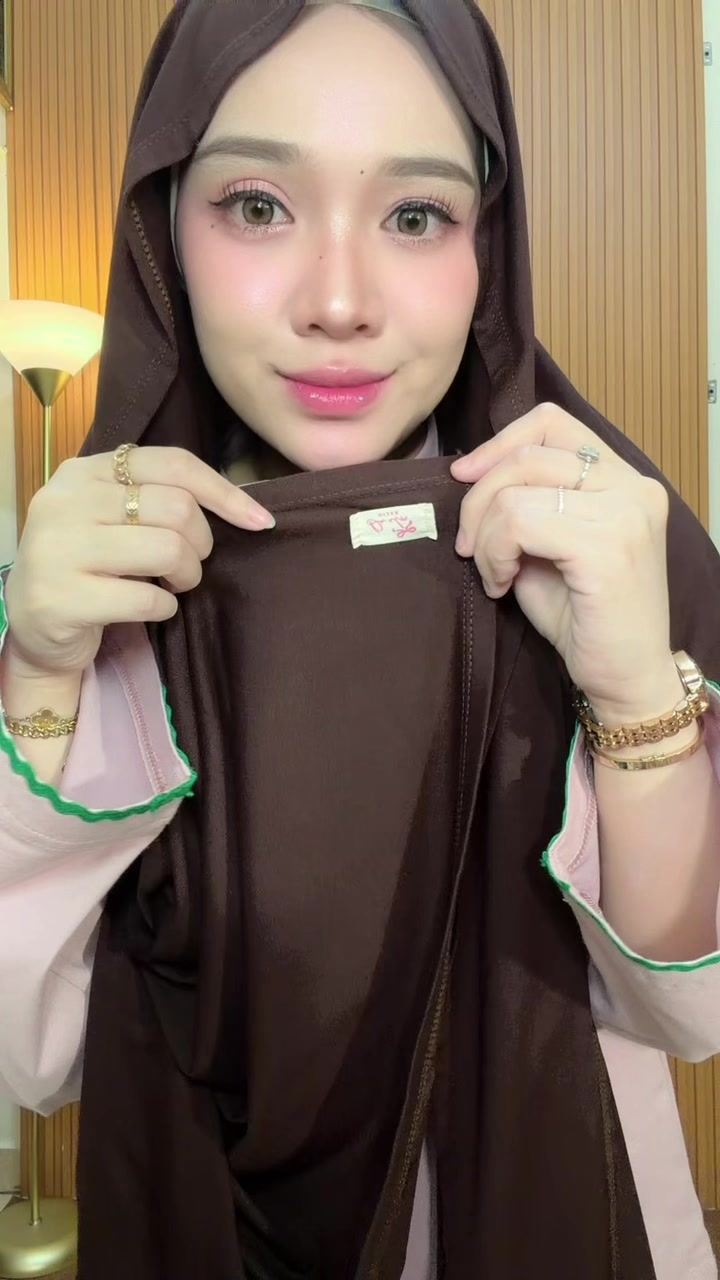 @Maudy🎀