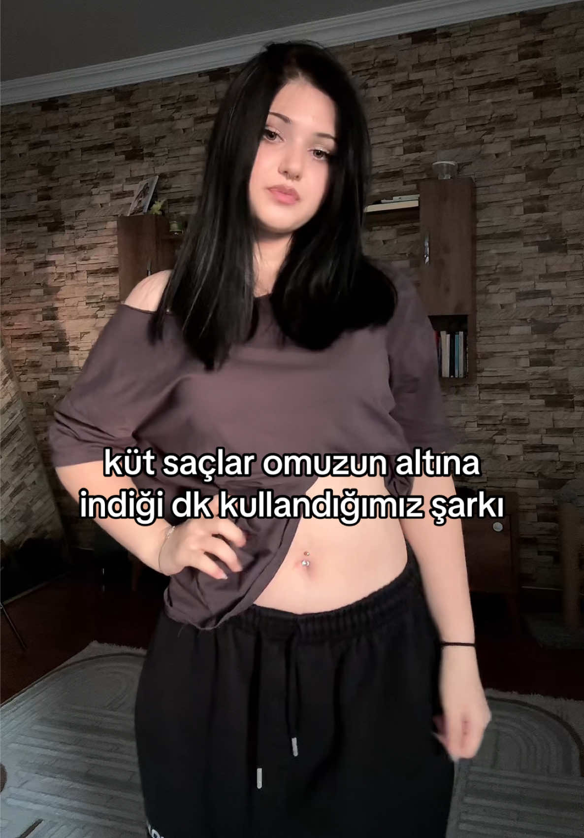 @alminadirenn