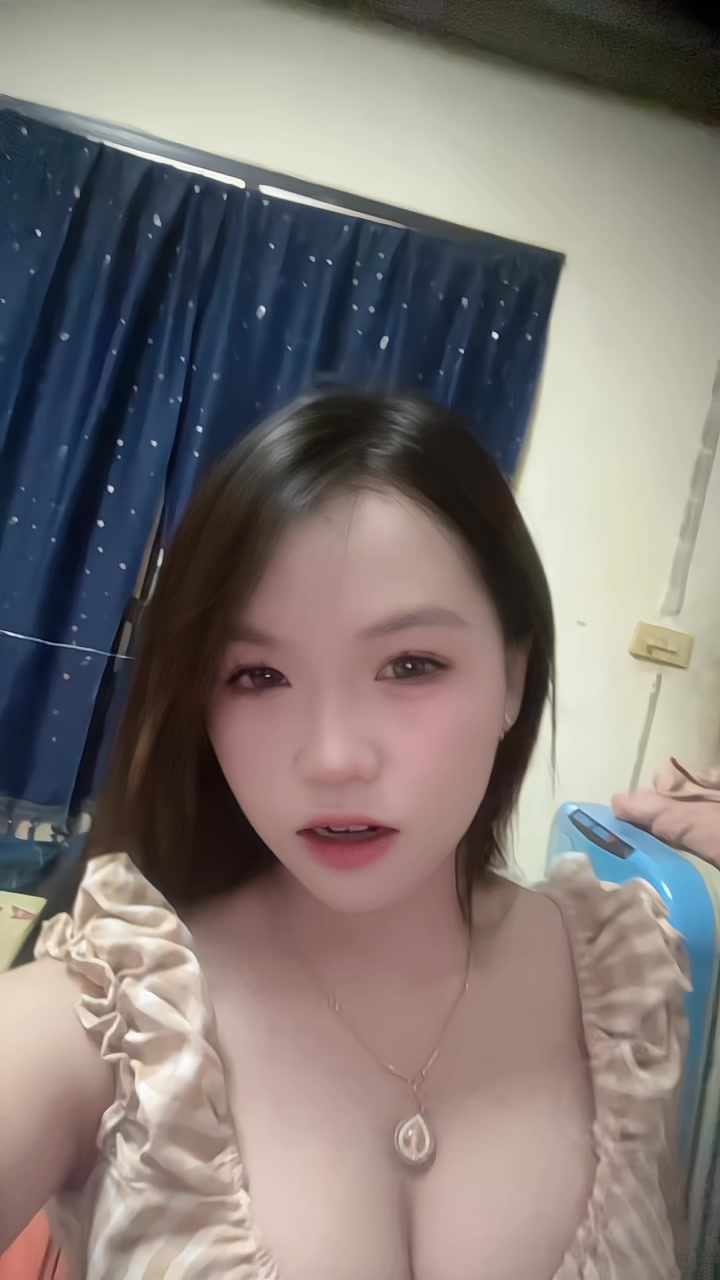 @ชะอมชะเอม😛