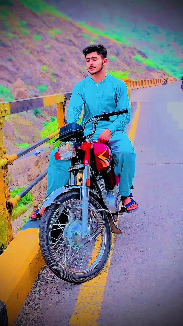 @Ali Jani💔🤲🏻😭😣tanha jowand