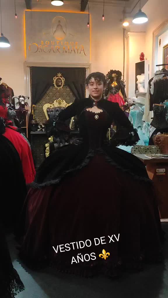 @Boutique Oscar Maya