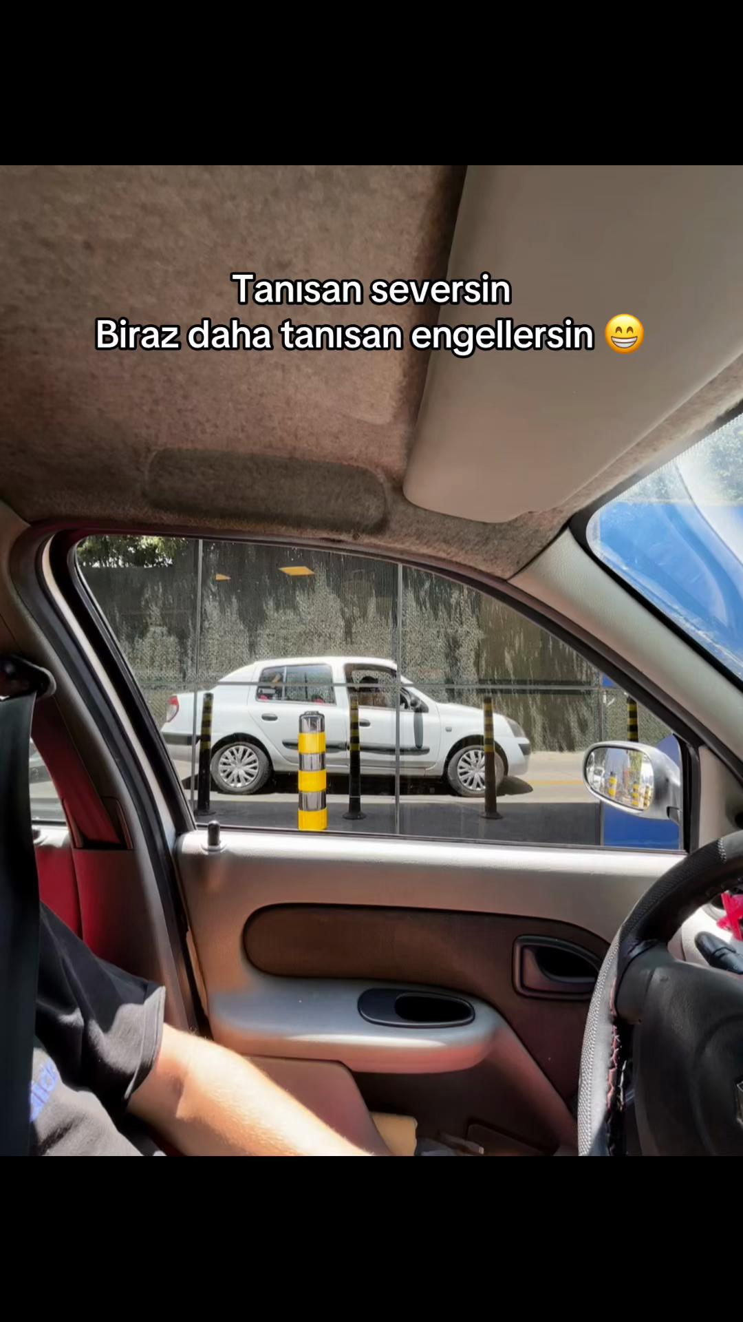 @𝓢ı𝓵𝓪 🧚🏻&zwj;♀️