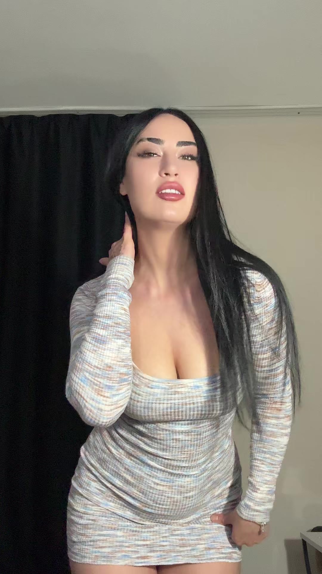 @E