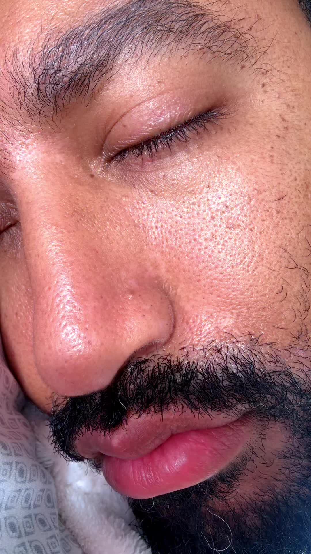 @DrᬠAlex Ze ðªð¹ð€