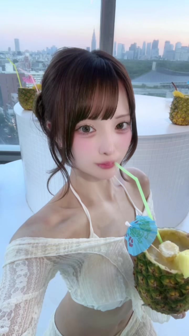 @愛宮れな