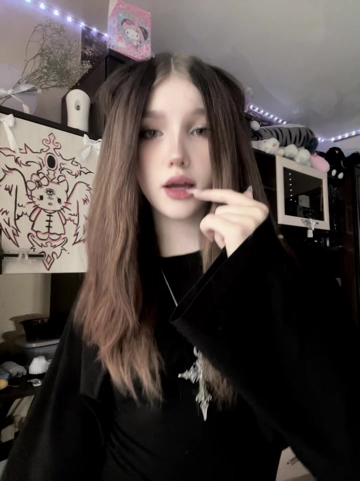 @meowqq_rr