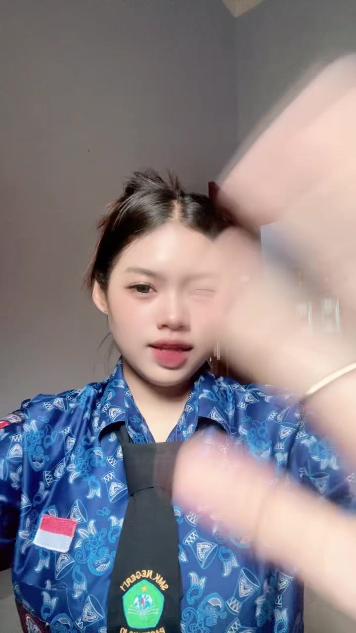@amengstrowbery