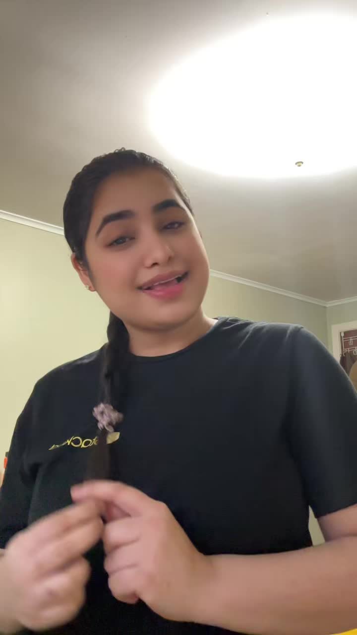 @riyaa_sharma18