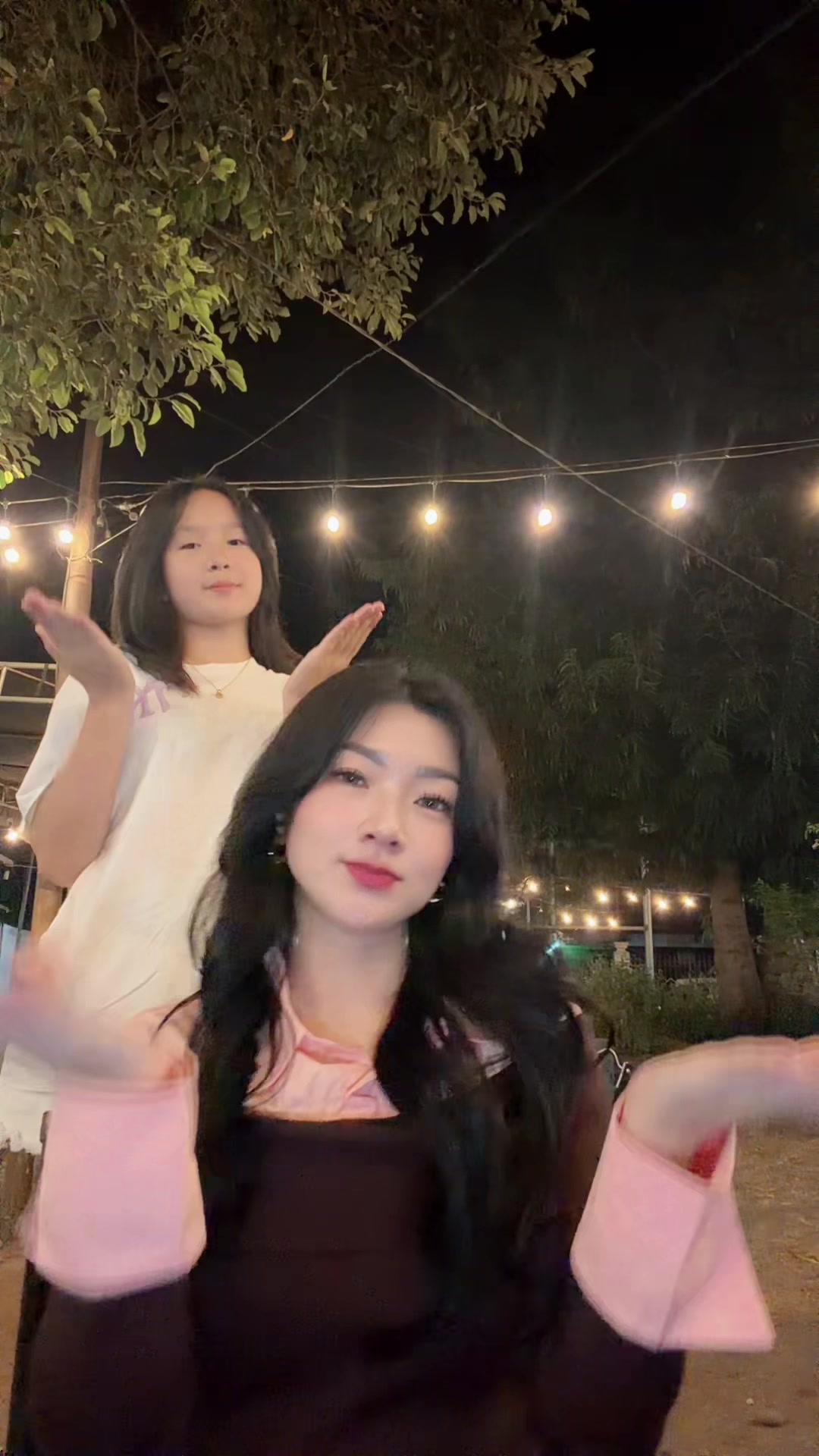@AMW