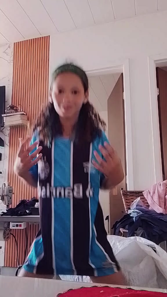@Isadora ★