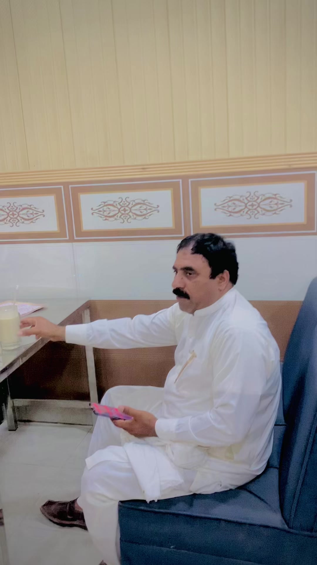 @tiktok.com/@malikaftab965