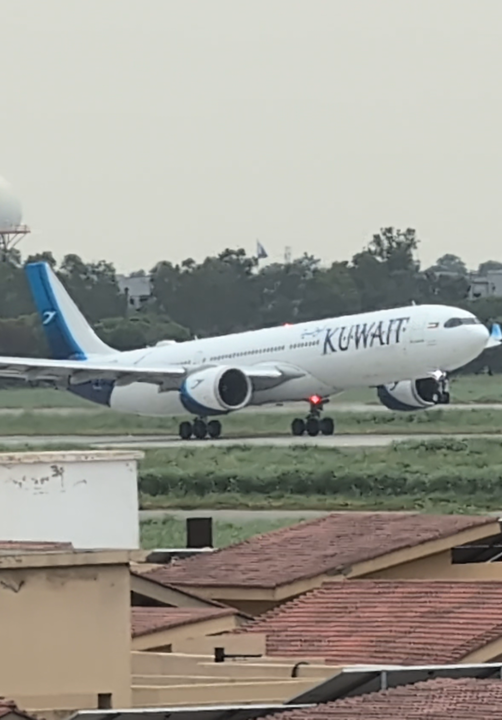 @LAHORE AIRPORT ✈️🛫