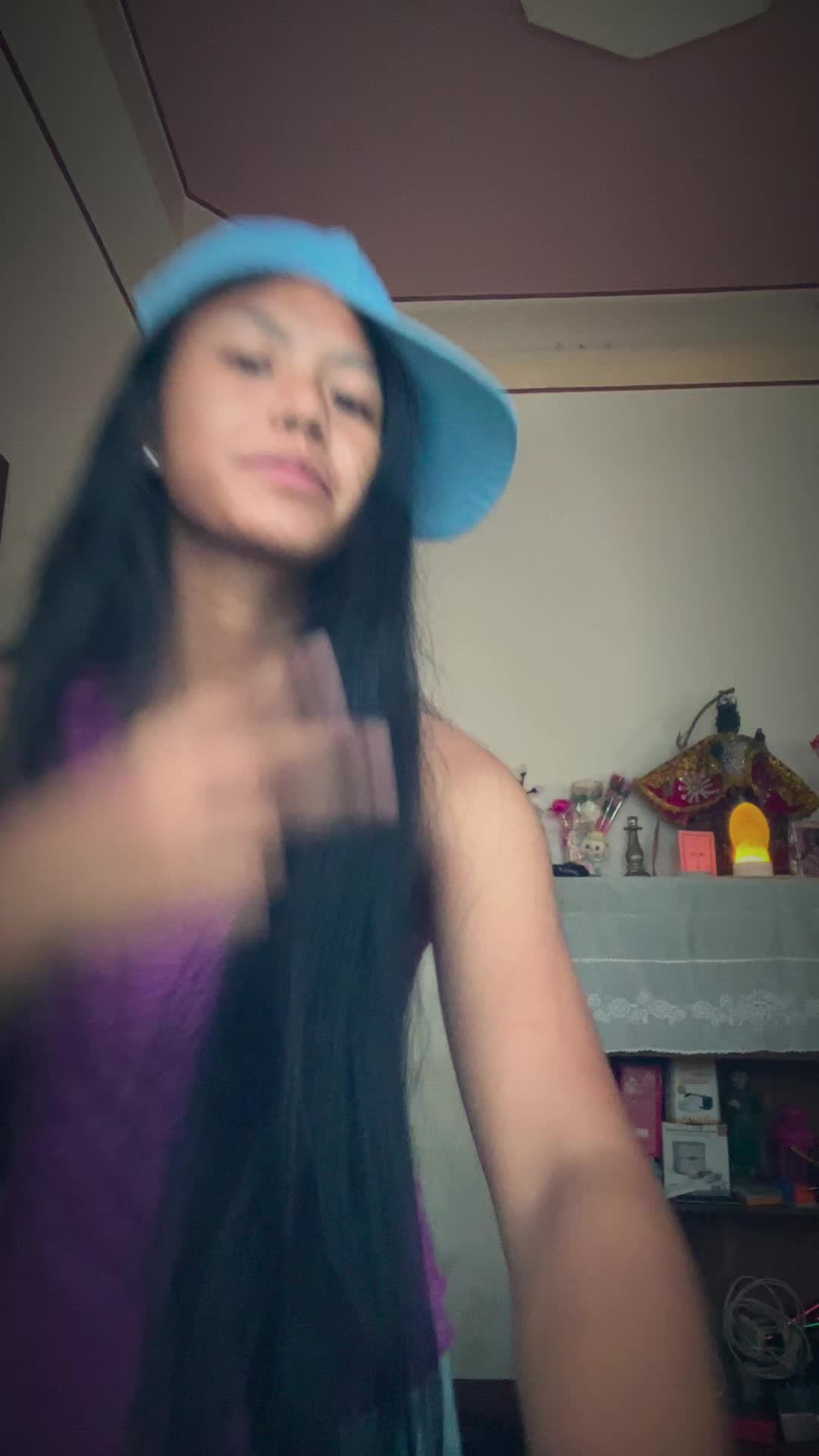@Ly