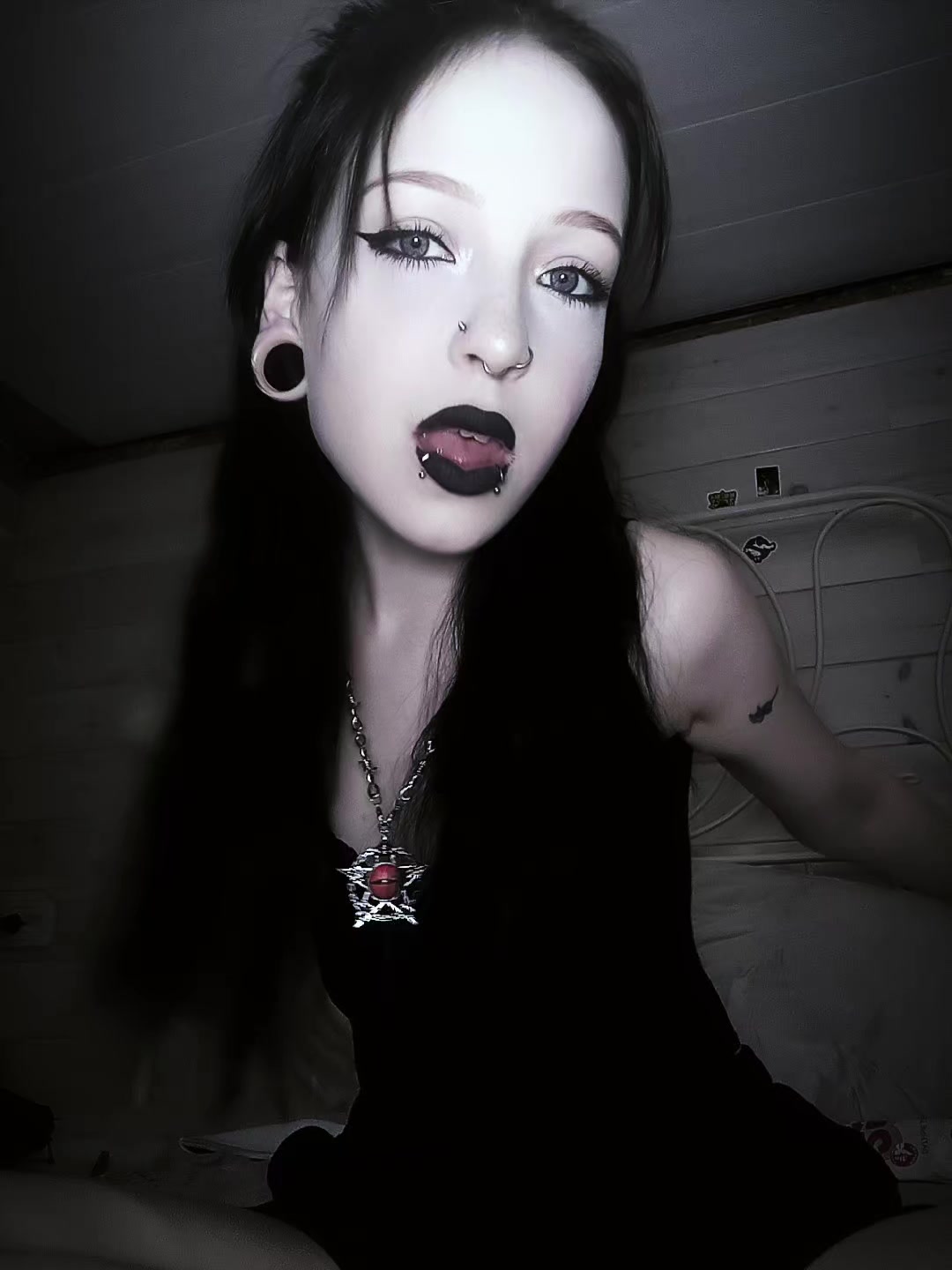 @𝕹𝖎𝖐𝖆𝖛𝖔𝖉𝖐𝖆