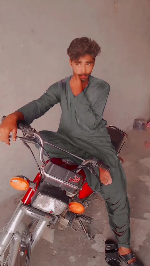 @🥷😘لنگاہ جانی 🥷😘