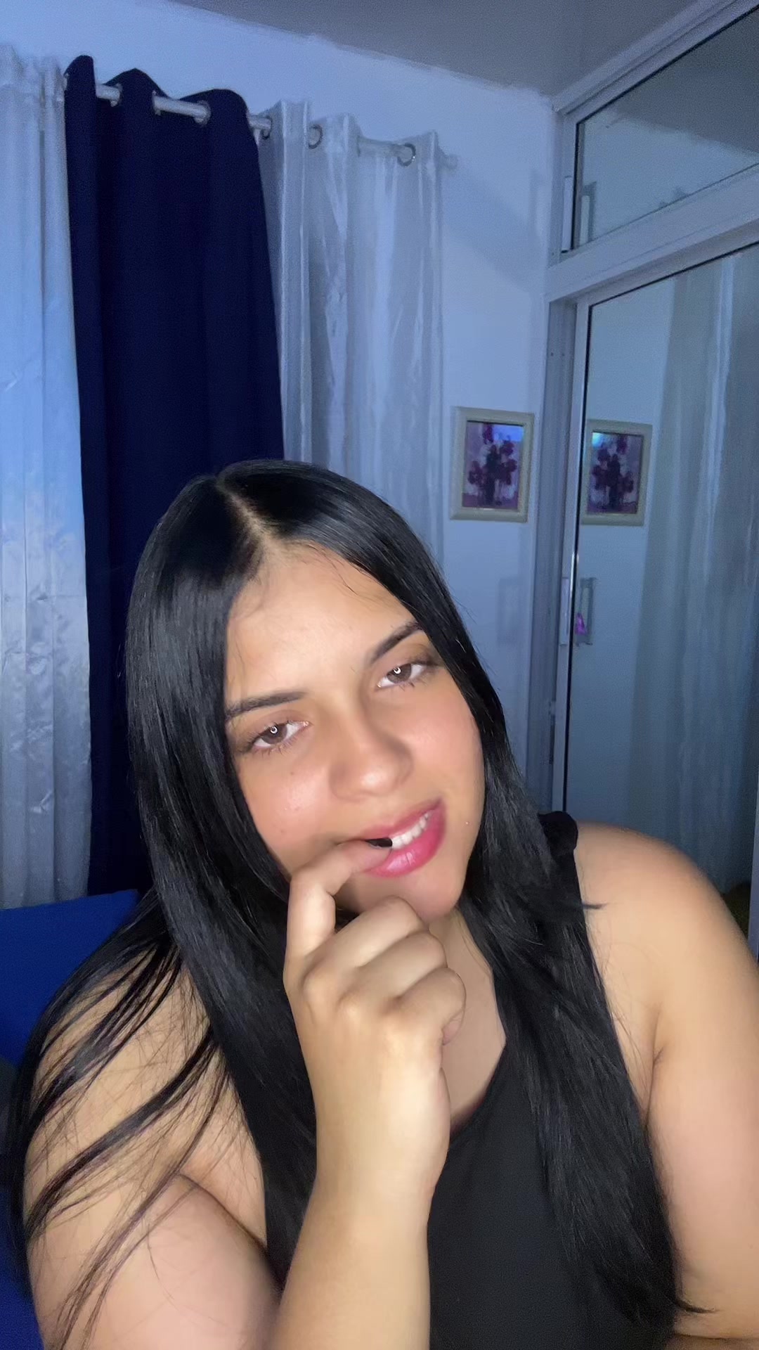 @Daniela__1509