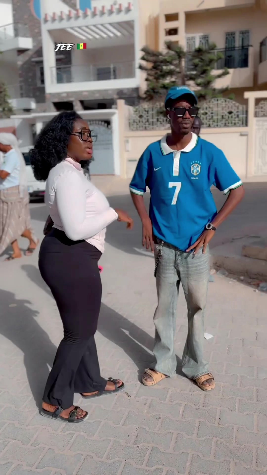 @Jeeview 😂🇸🇳