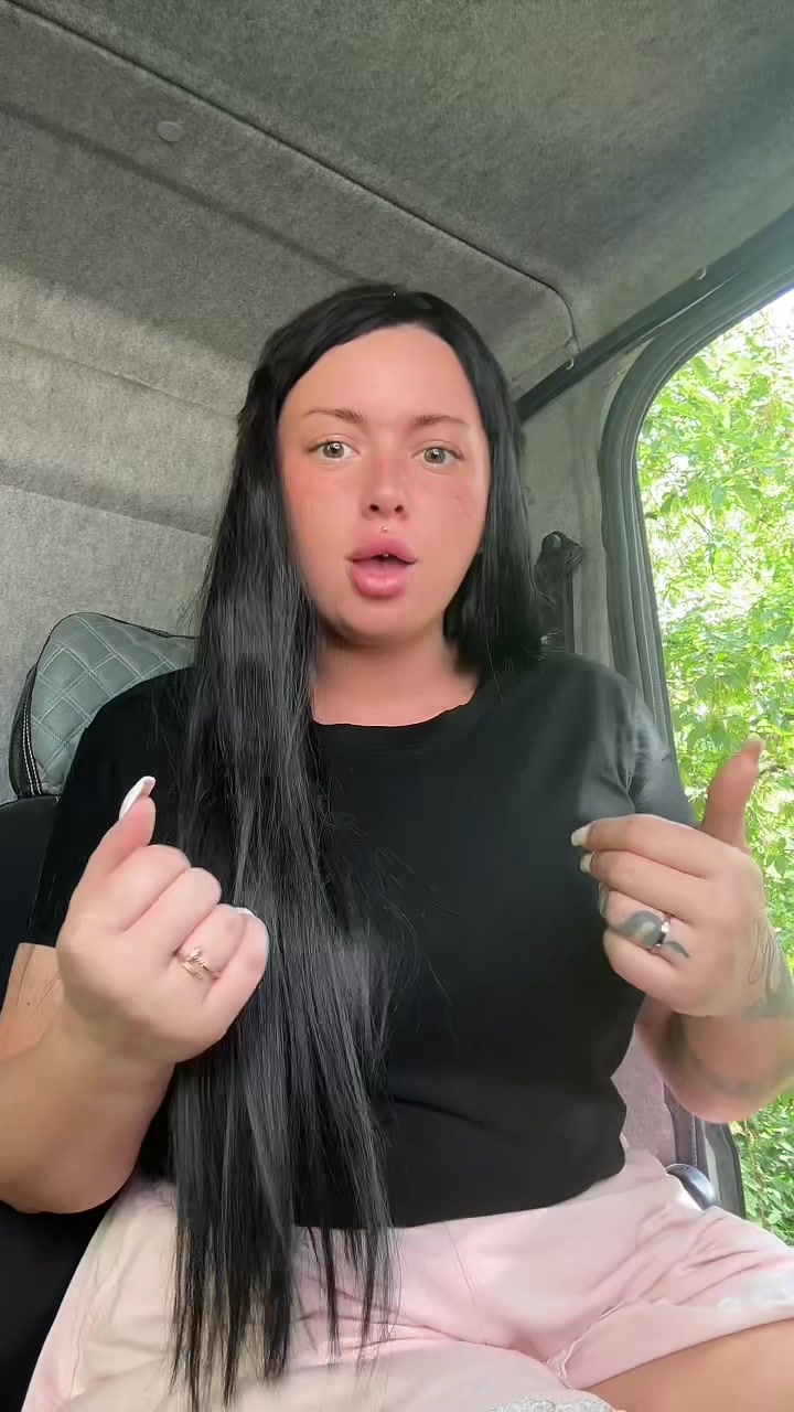 @Big_mamochka26