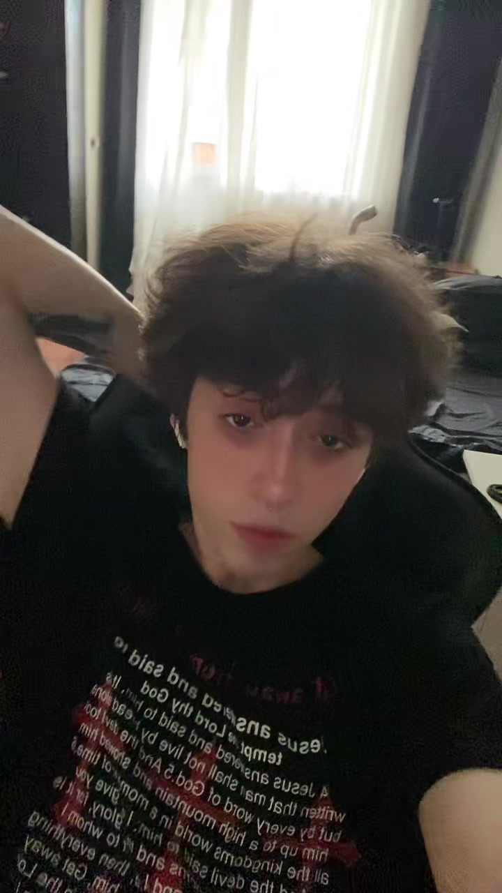 @fat bitches favourite pose