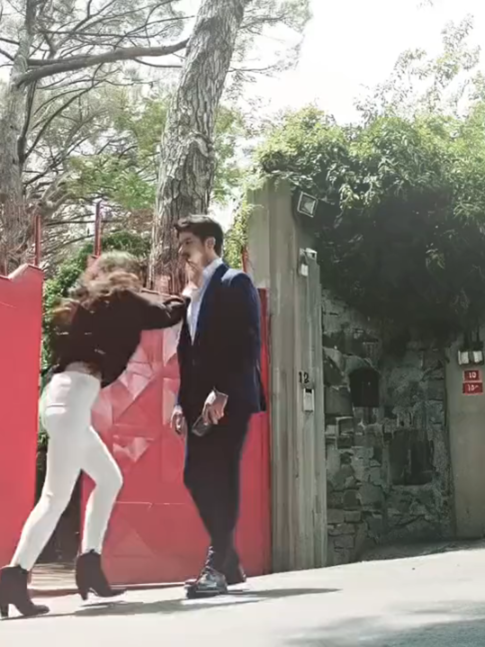 @⛸️
