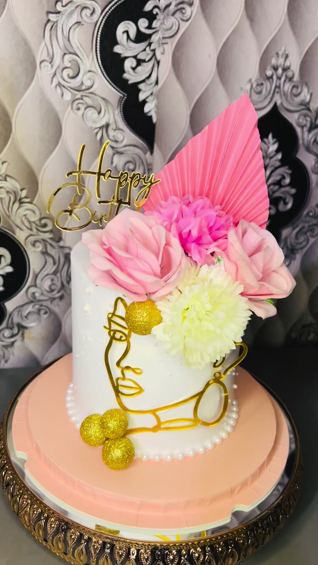 @BCakes and Pastries