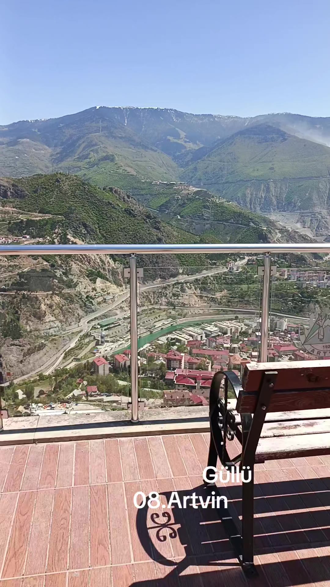 @08.G&Uuml;LL&Uuml;