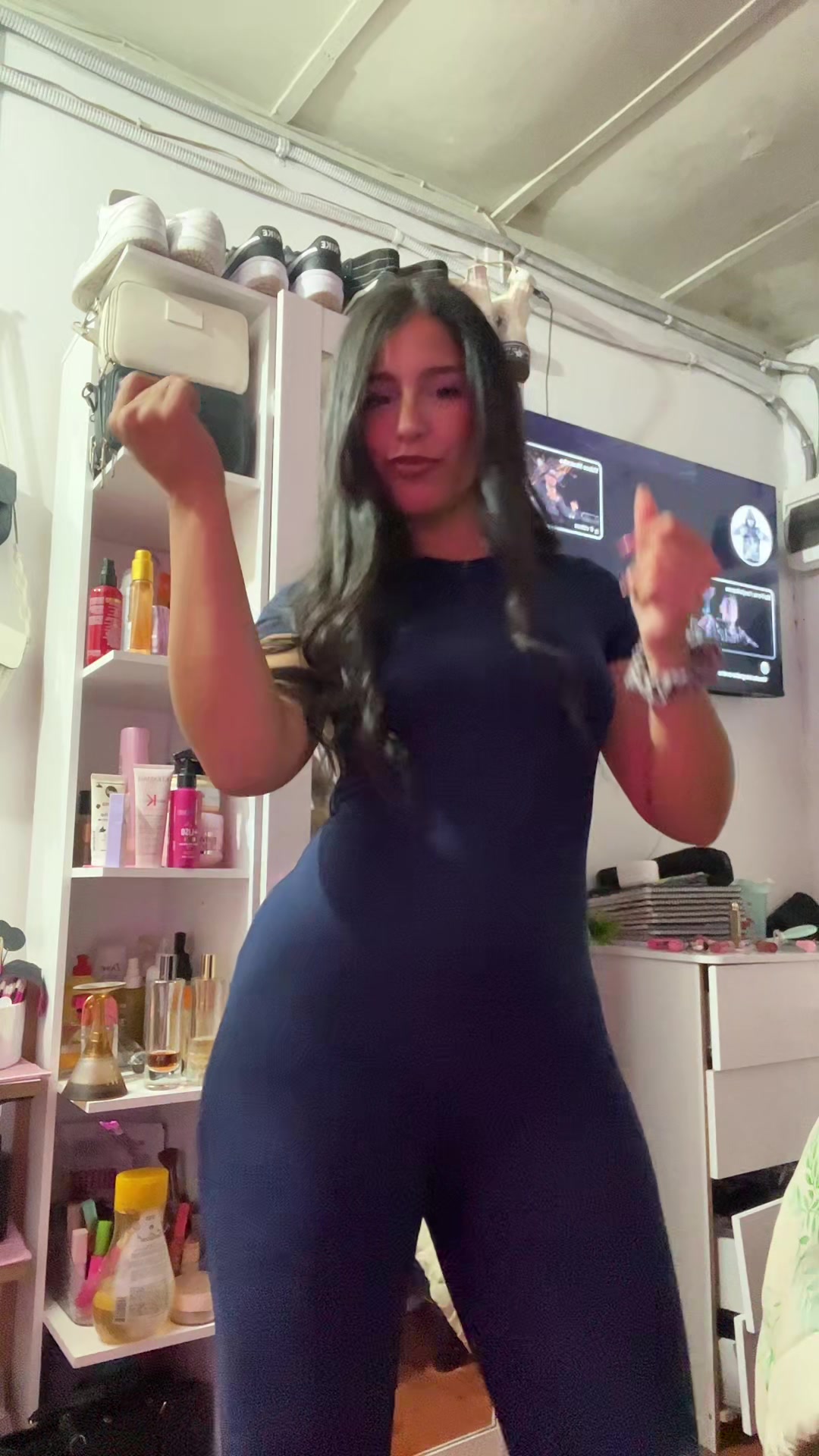 @𝑀𝒾𝓁𝒾