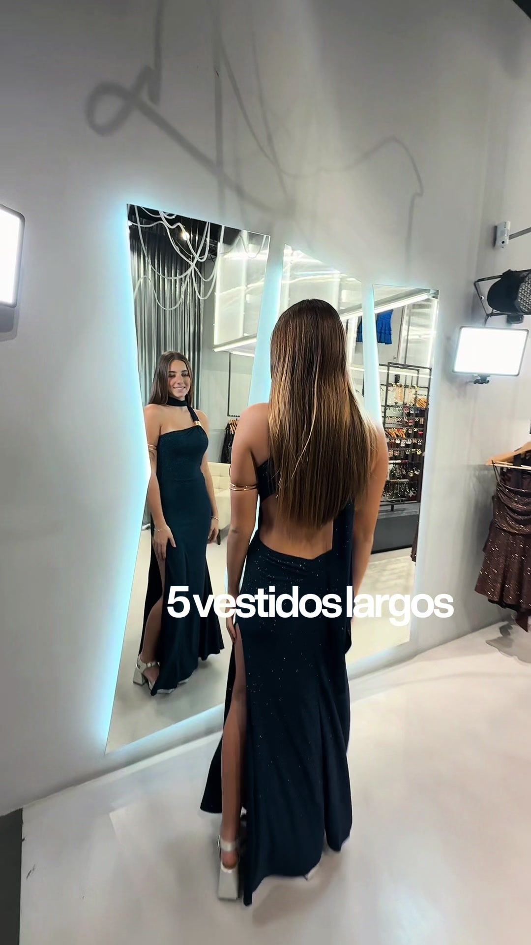 @AV