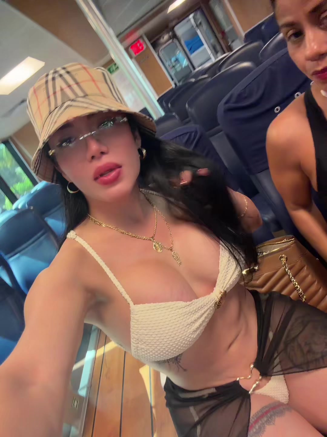 @Paola Restrepo